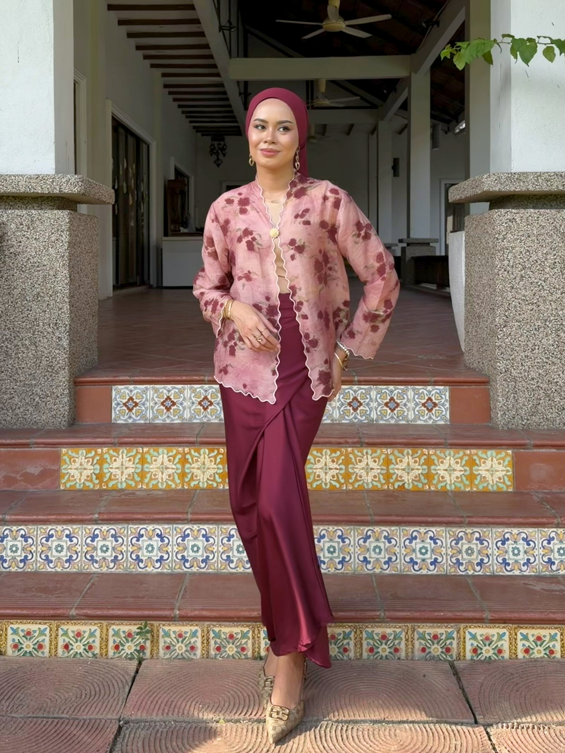 Aria Kebaya Set in Rose