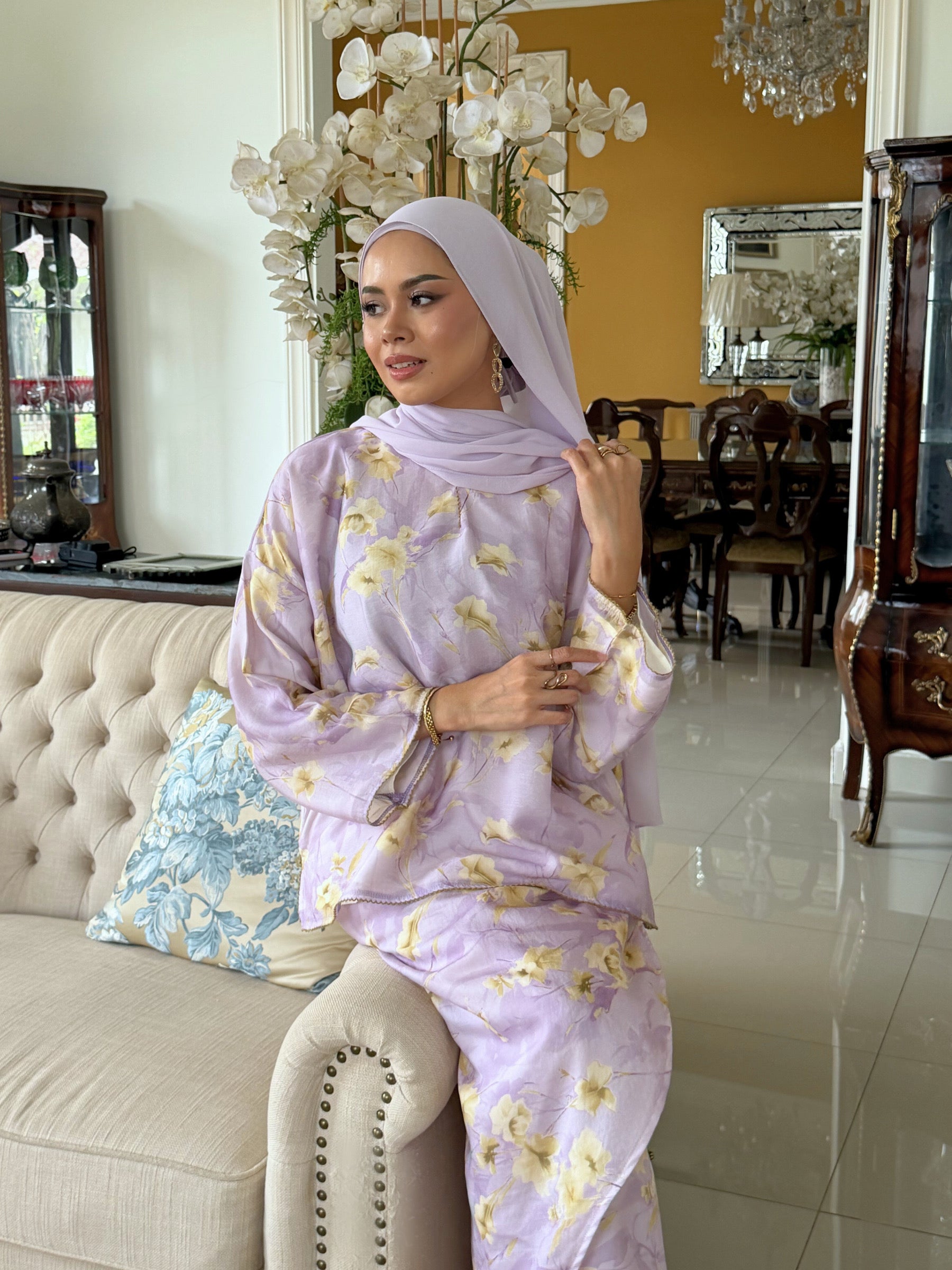 Maya Kurung Kedah Set in Lilac