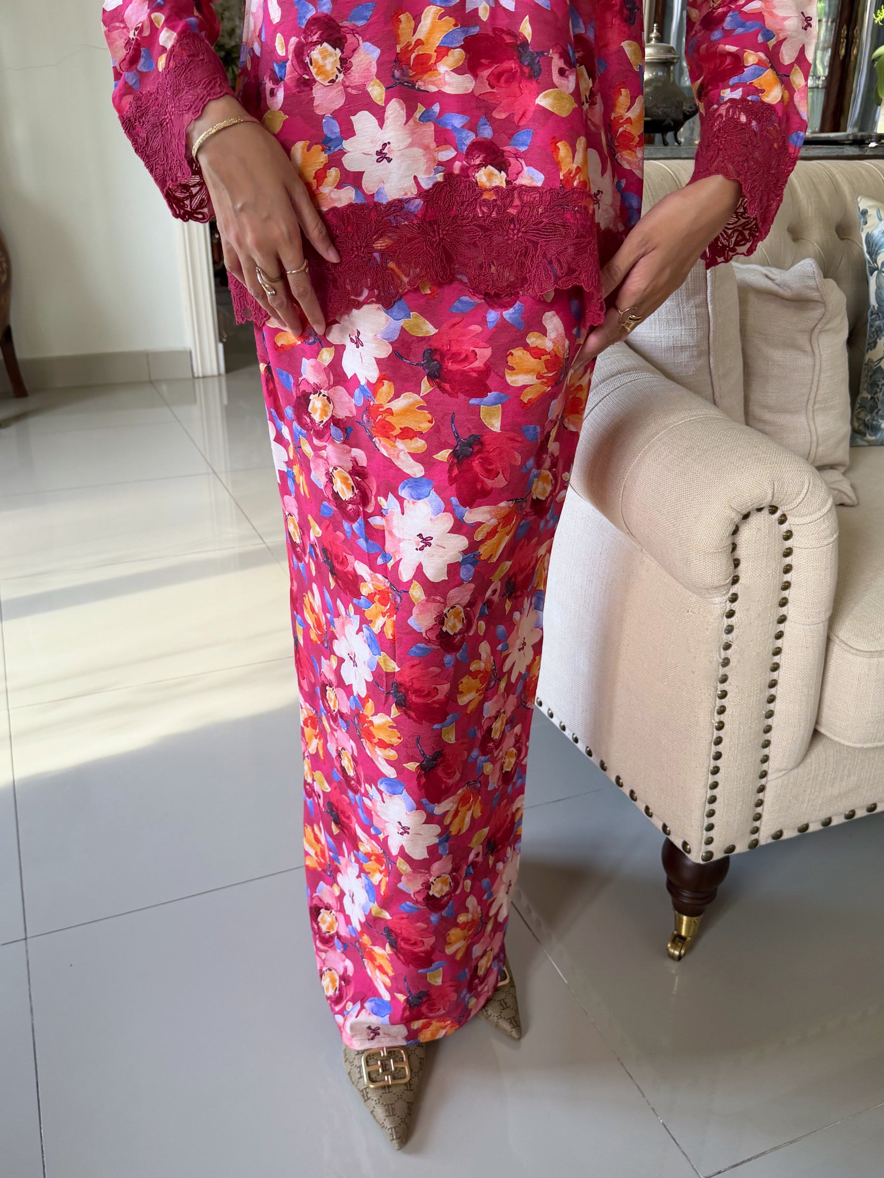 Nara Kurung Kedah Set in Fuschia Pink